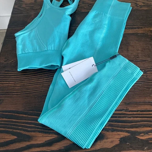 Gymshark matching set - Picture 7 of 7